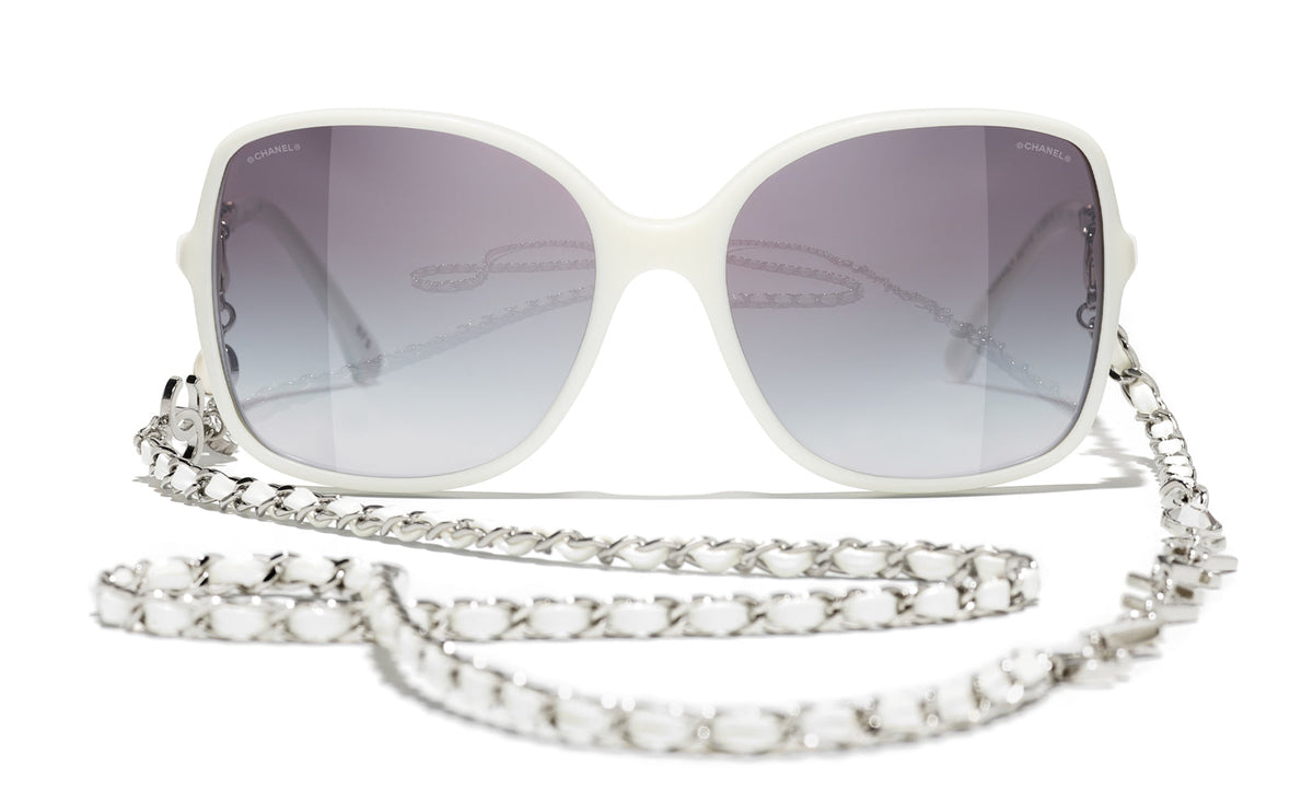 CHANEL 5210Q Square